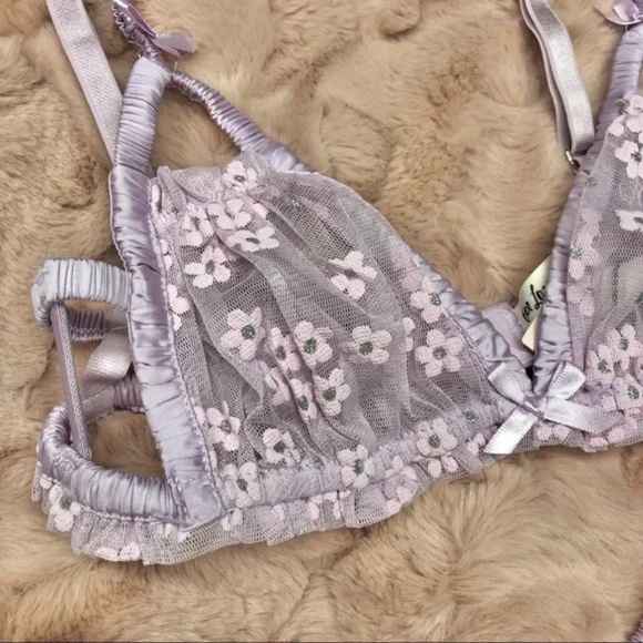 Ditsy Shimmer Set NWOT - Picture 4 of 16